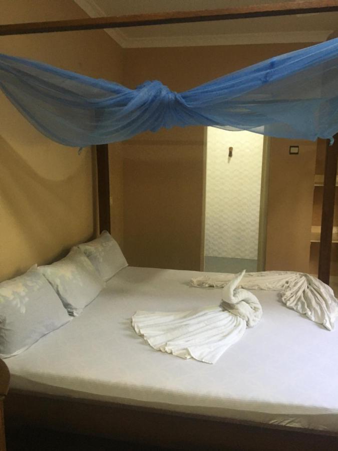 Tayana Place Apartment คิซิมคาซิ ภายนอก รูปภาพ
