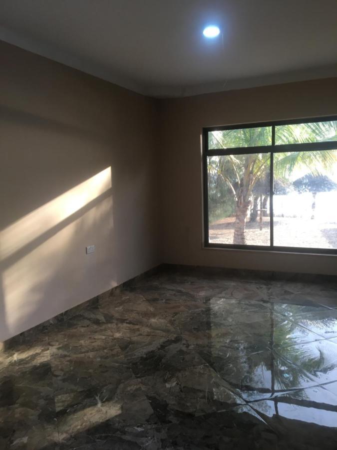 Tayana Place Apartment คิซิมคาซิ ภายนอก รูปภาพ